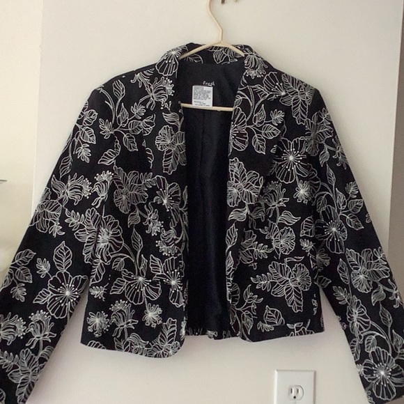 fresh blazer. NWOT , black patterned - Picture 2 of 5